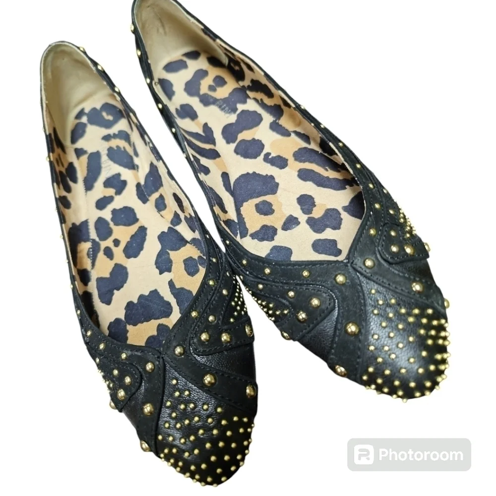 Gianni Bini Thea001 Black & Gold Studded Flats 8m In Original Box Faux Leather